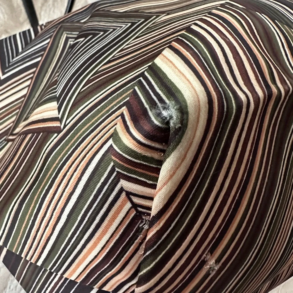 Longchamp Op Art Medium Shoulder Tote - Picture 6 of 15